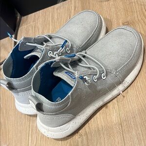 🆕 Reef Cushion Sneakers